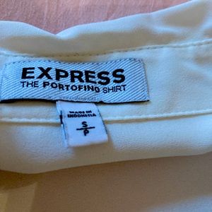 Thin material button down no stains